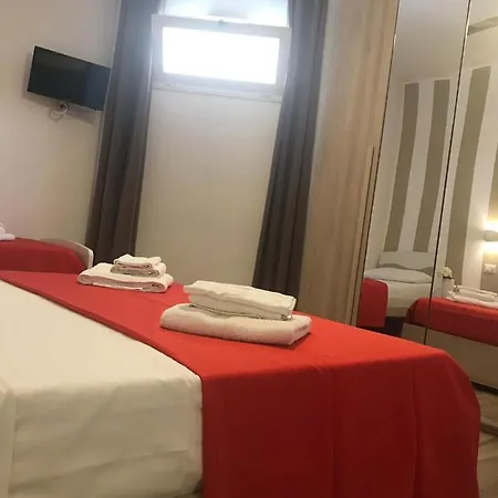 Hollywood - Parcheggio Privato * Porto Cesareo