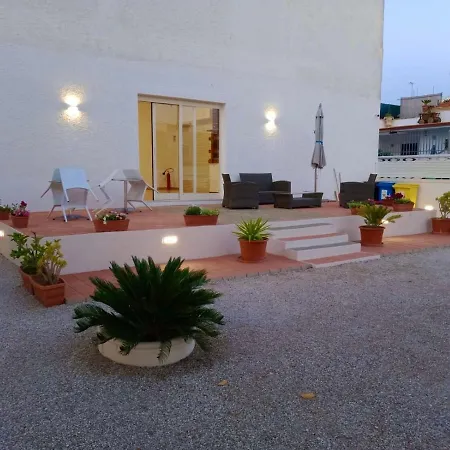 Nocleg ze śniadaniem Hollywood - Parcheggio Privato *