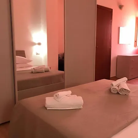 Hollywood - Parcheggio Privato Bed and breakfast